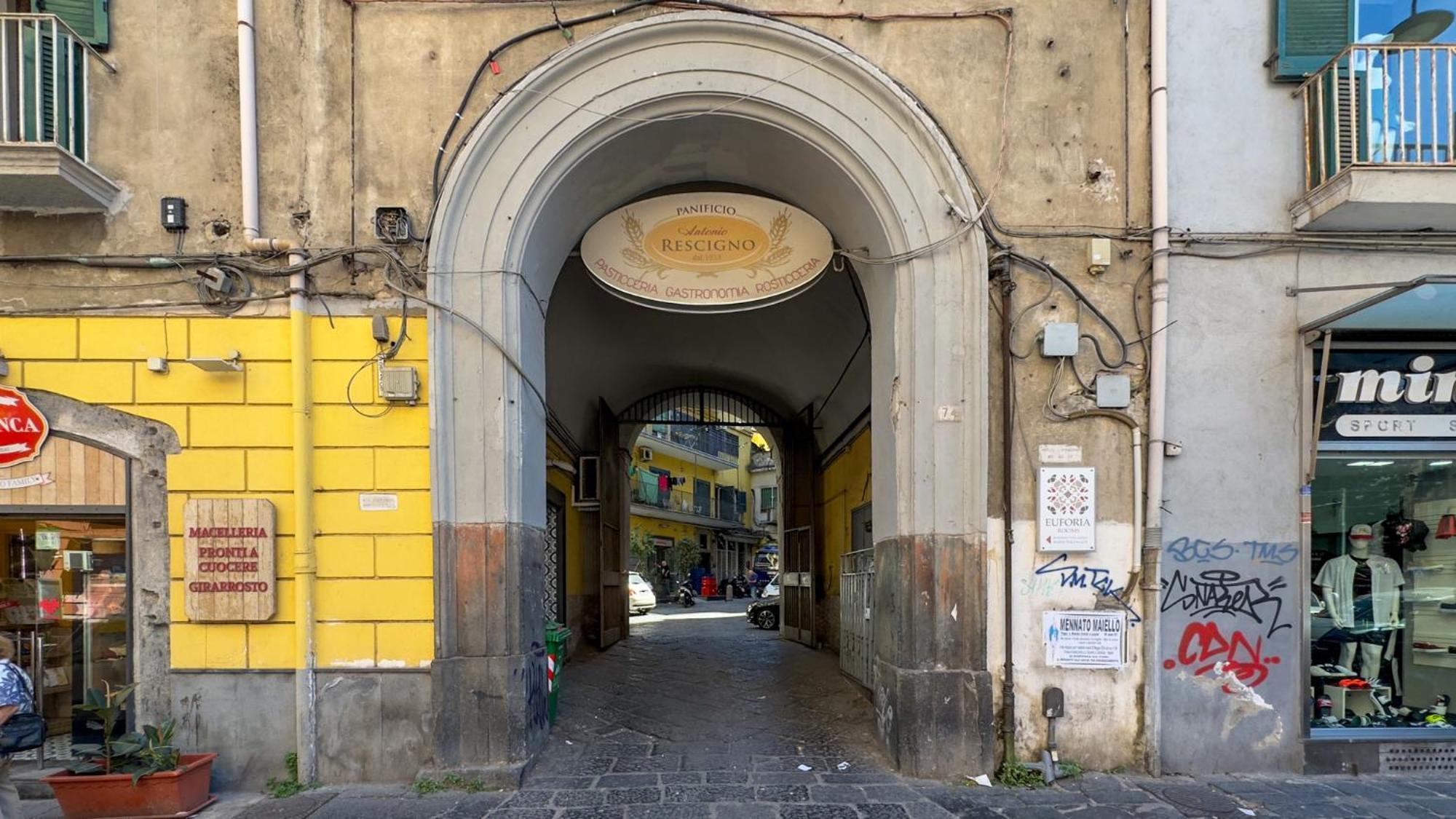 Appartamento Ninetta A Foria Napoli Esterno foto